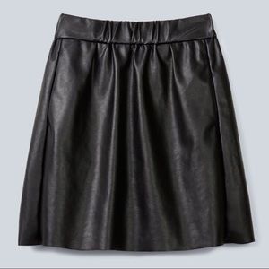 Aritzia Wilfred Free Natalie Faux Leather Skirt